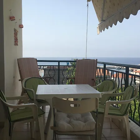 νέα σκιώνη, χαλκιδικής Apartment *