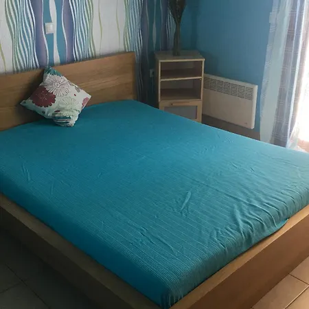 νέα σκιώνη, χαλκιδικής Apartment